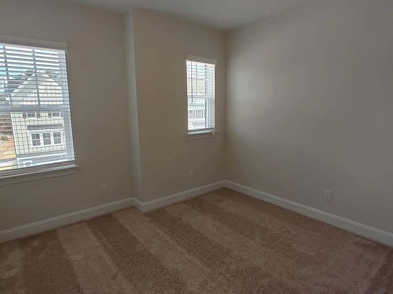 831 Amley Pl — Photo 16