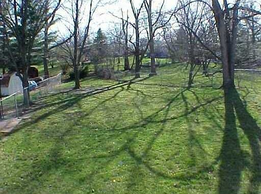 5th image of 1917 Valley Dr