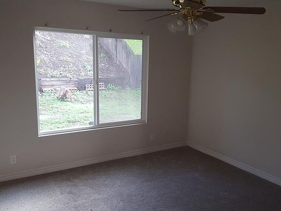4th image of 1368 Pleasant Hill St