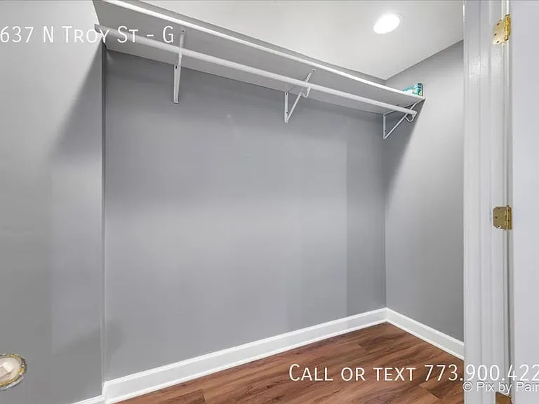 2637 N Troy St #G — Photo 16