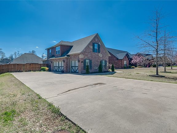 2nd image of 1660 Whippoorwill Ln