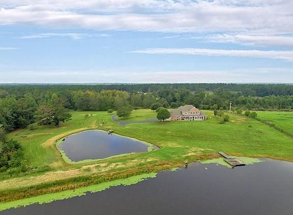 3rd image of 86 Golden Pond Ln