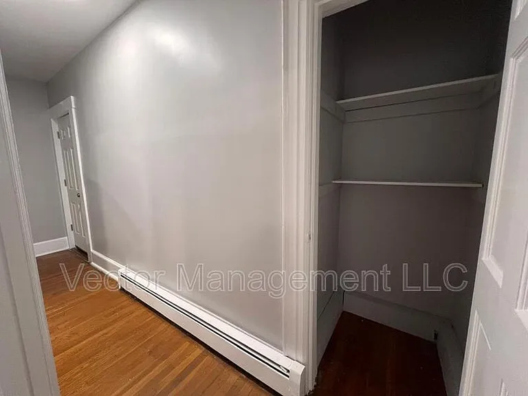 1166 Dixwell Ave #6 — Photo 7
