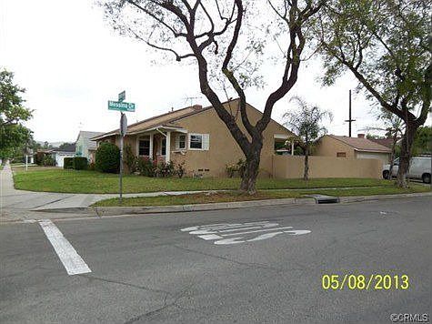 3rd image of 10514 Scott Ave