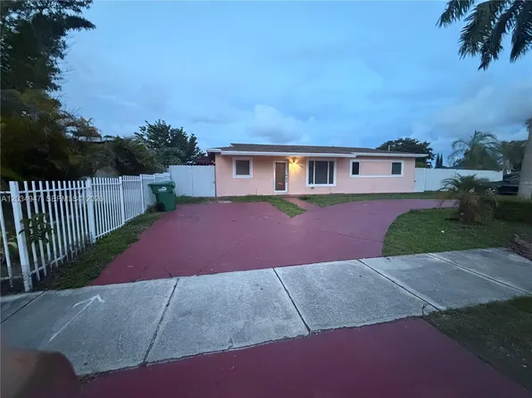 15431 SW 101st Ave, Miami, FL 33157