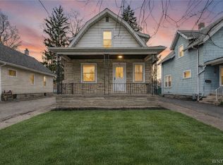 216 74th St, Niagara Falls, NY 14304