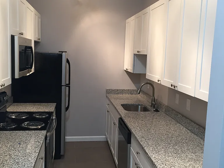 36 Abbott Street — Photo 11