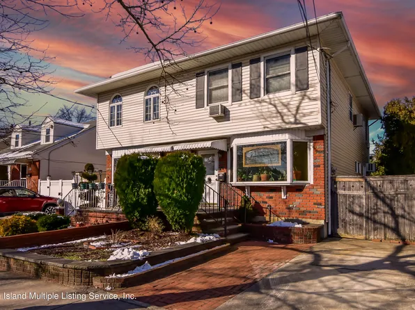 213 Hurlbert St, Staten Island, NY 10305
