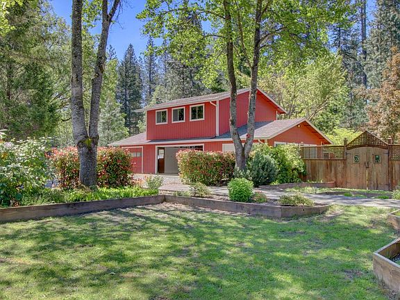 2nd image of 5211 E Evans Cres