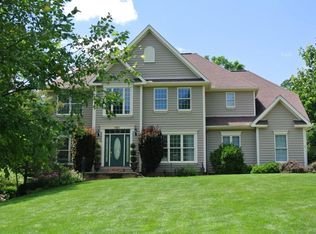 151 Brennan Dr, Granville, OH 43023