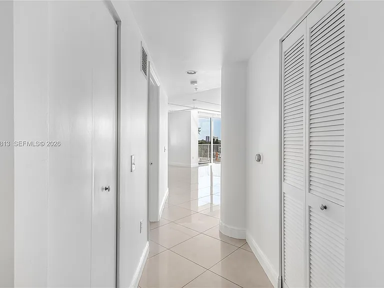 3180 SW 22nd St #601 — Photo 17