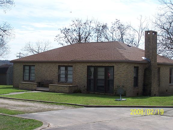 2nd image of 400 S College St