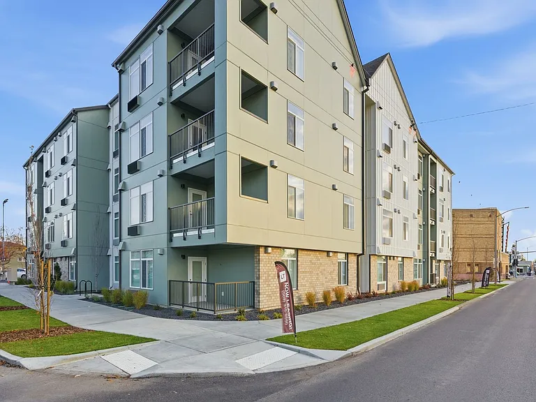 District Lofts at Garland — Photo 61