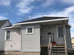 228 W 10th Ave, Sault Sainte Marie, MI 49783