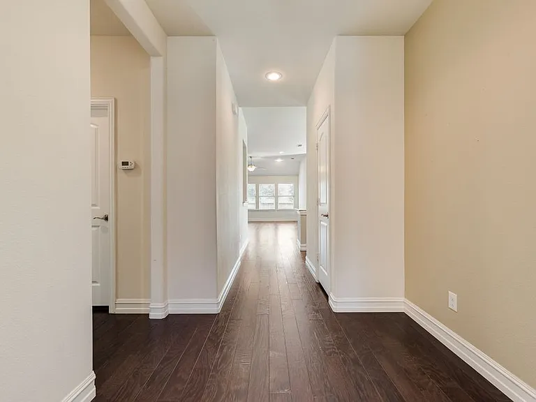 2668 Yacht Club Dr — Photo 5