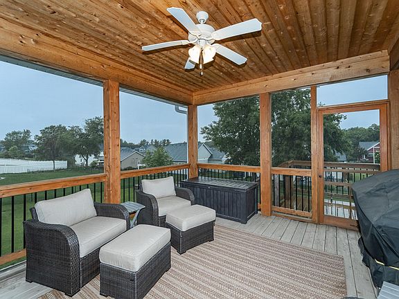 4th image of 2745 Sand Trap Rd SE