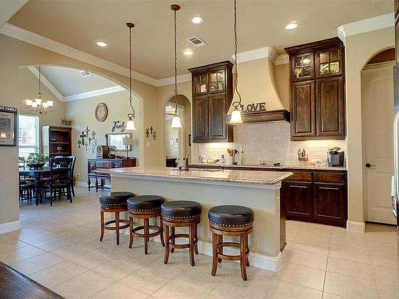 5th image of 309 Landview Dr