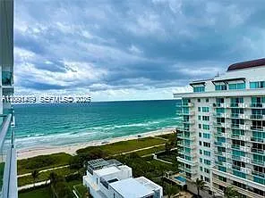 9511 Collins Ave — Photo 3