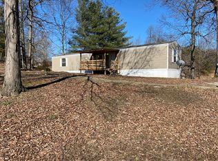 560 High Glory Rd, Nebo, KY 42441