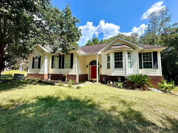 238 County Road 263, Headland, AL 36345