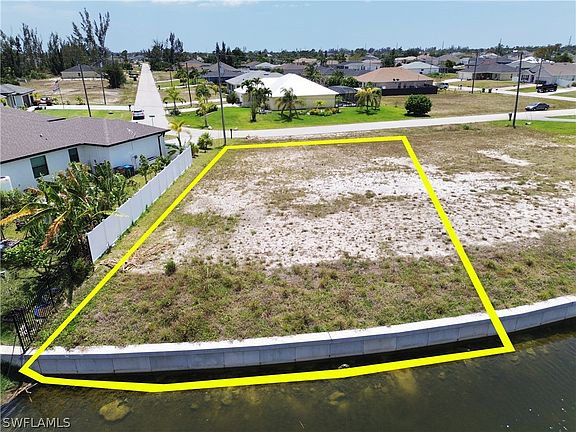 2nd image of 2103 NW 20th Ter