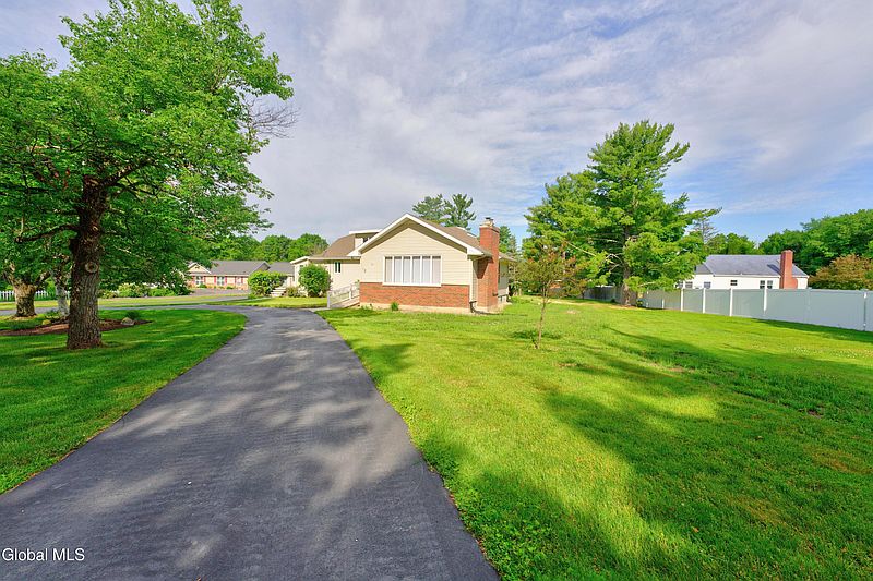 2nd image of 12 Glenwood Road