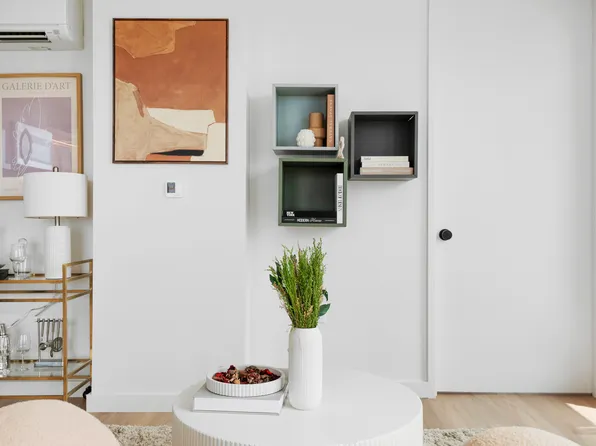 16 West Street image 17 of 23