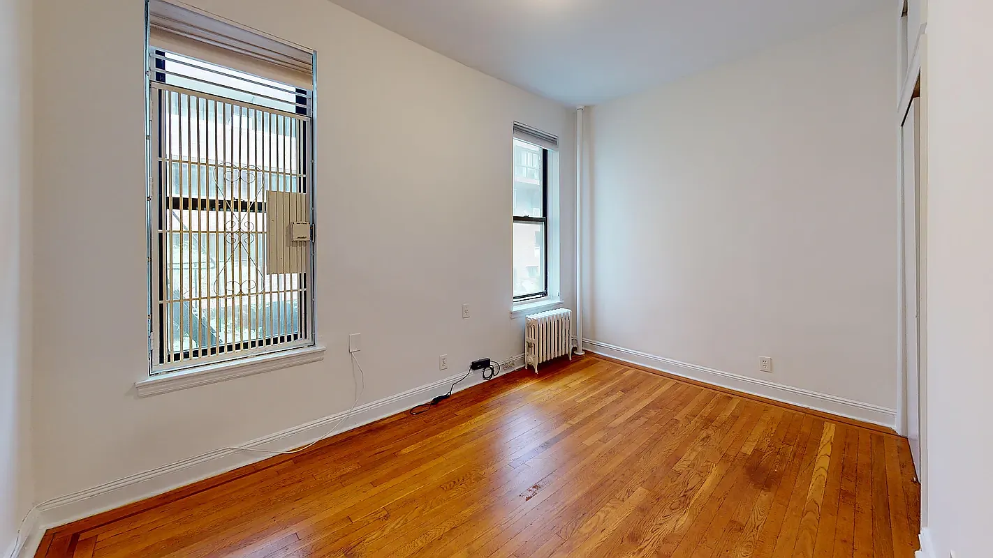234 East 87th Street — Photo 2