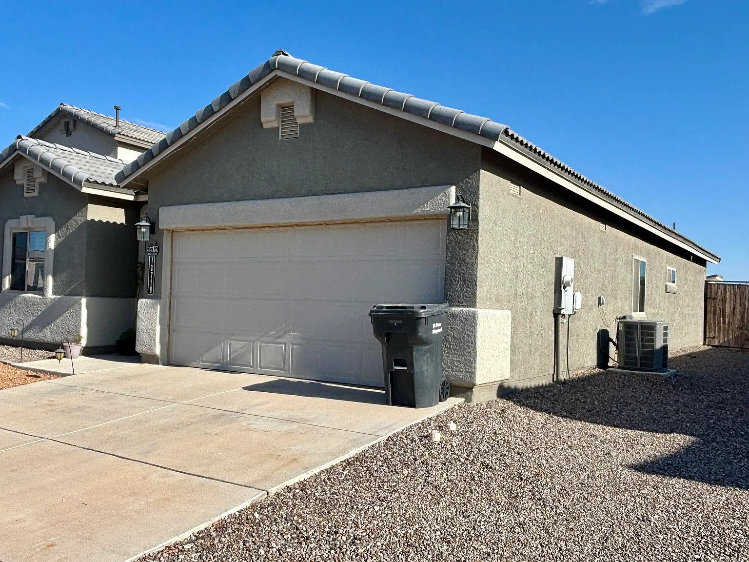 4 bed, 2.0 bath, 1635 sqft, $1,850 — Photo 4