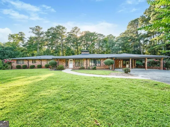 4671 Dogwood Dr, Acworth, GA 30101