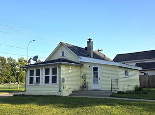 504 5th Ave NE, Valley City, ND 58072