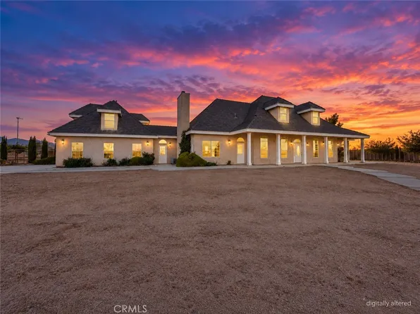 8250 Cataba Rd, Oak Hills, CA 92344