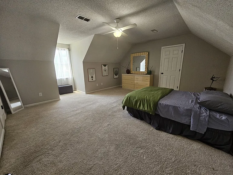 6458 Berryside Dr — Photo 11