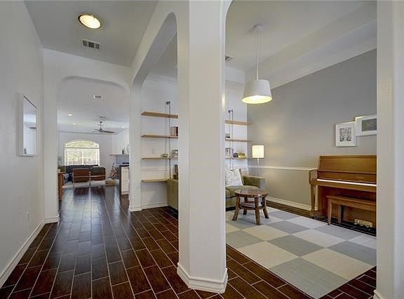 3rd image of 2909 Balfour Falls Ln