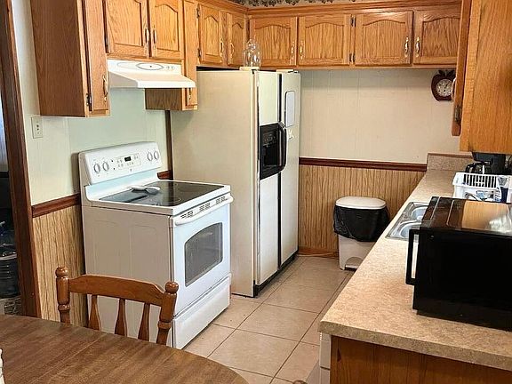 4th image of 16928 Shenandoah Rd