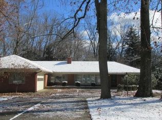 2770 West Dr, Zanesville, OH 43701