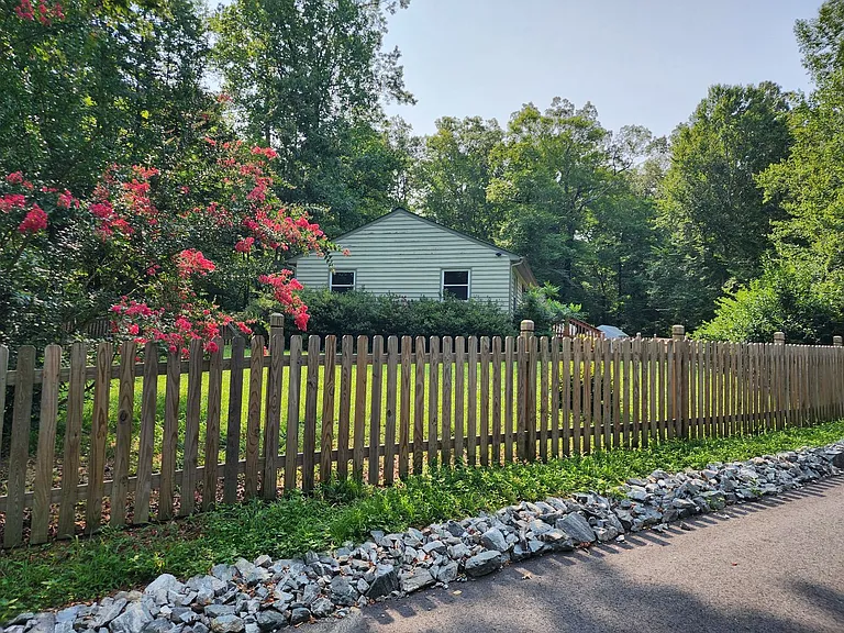 1407 Dispatch Rd — Photo 15