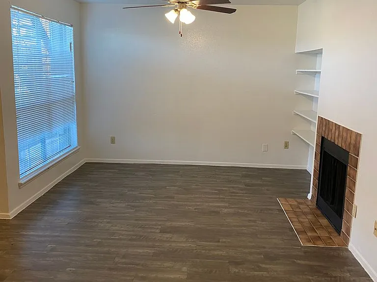 Ashford Creek Apartments — Photo 39