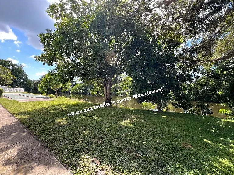 3315 Barnsdale Dr #B-6 — Photo 18