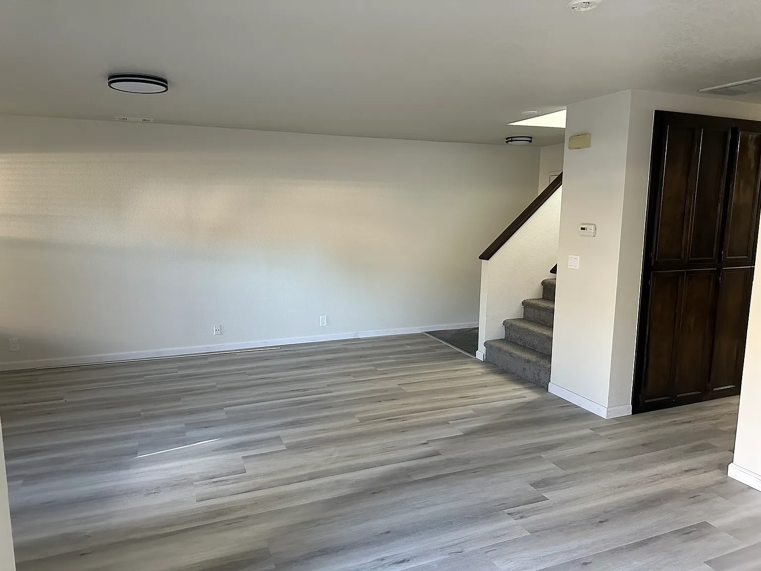 3 bed, 2.5 bath, 1515 sqft, $2,500 — Photo 4