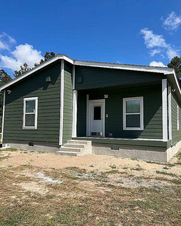 1st image of 207 Pinecrest Dr