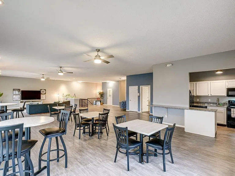 Hilton Village Apartment Homes — Photo 21