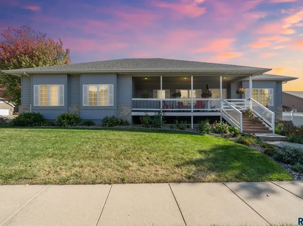 3700 S Mesquite Ave, Sioux Falls, SD 57110