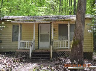 165 Holly Ln, Franklin, NC 28734
