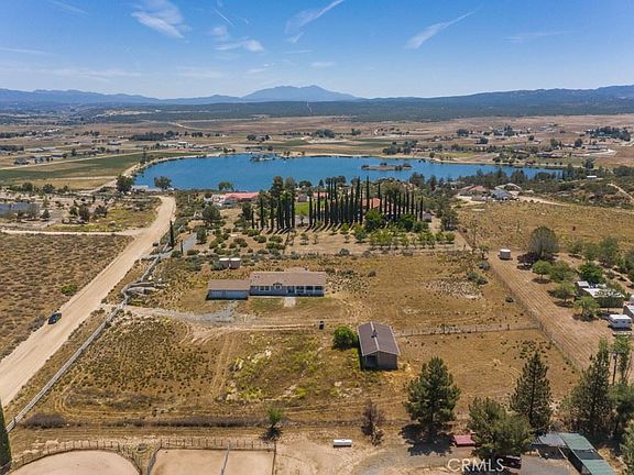 5th image of 41100 Rolling Hills Dr