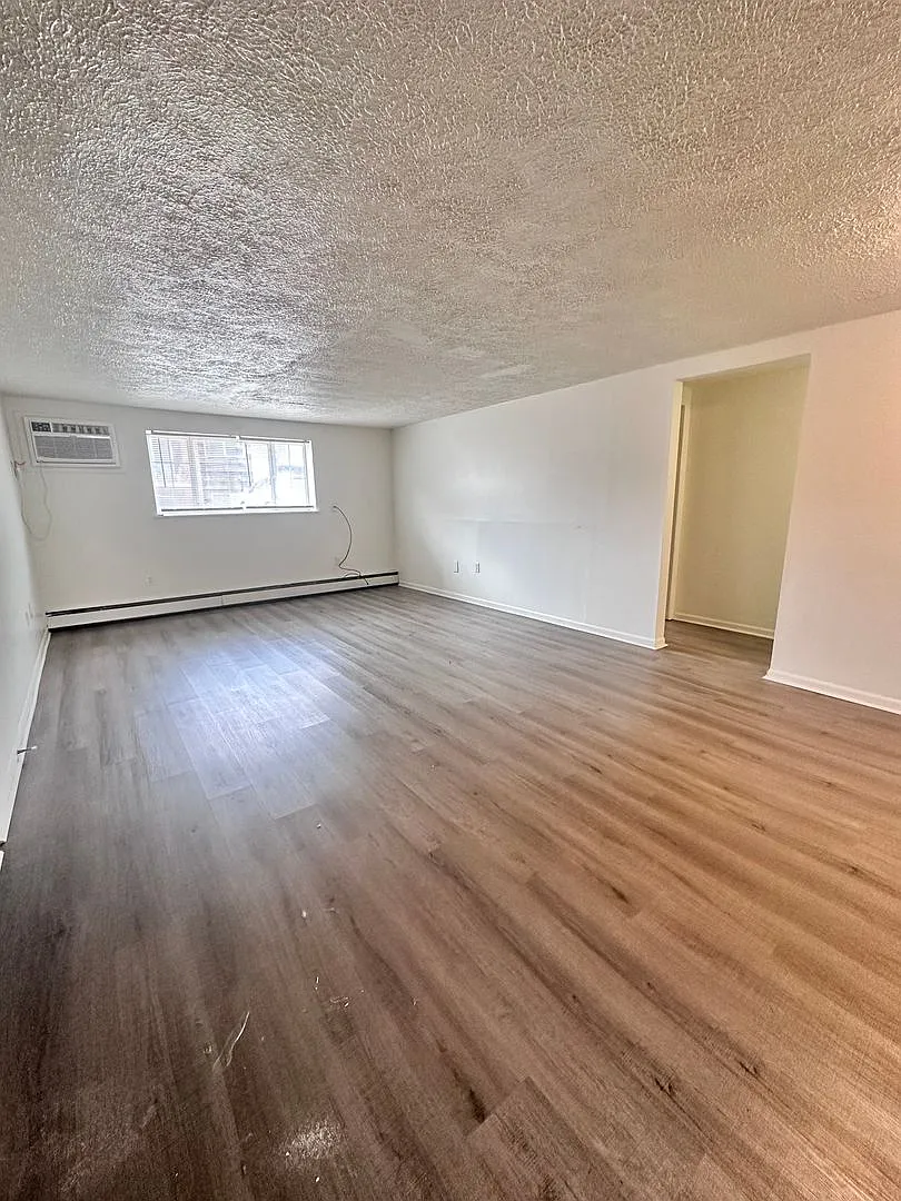460 Market St — Photo 4