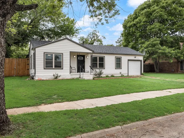 1005 Iowa St, Irving, TX 75060