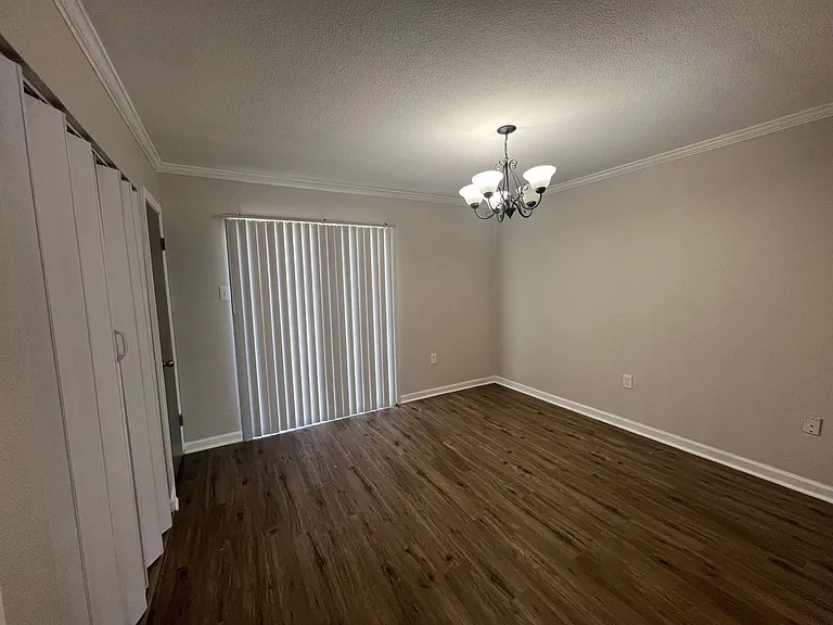 10286 W Winston Ave — Photo 6