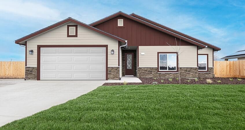 1st image of 1021 N Acacia Street