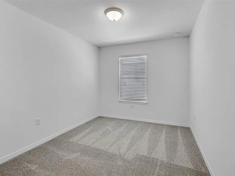 11390 Nona Sound St — Photo 12